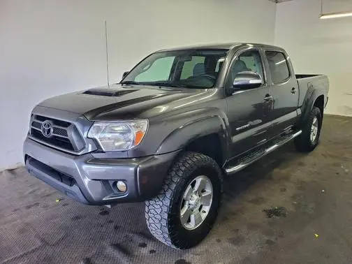 2015 Toyota Tacoma  4WD photo