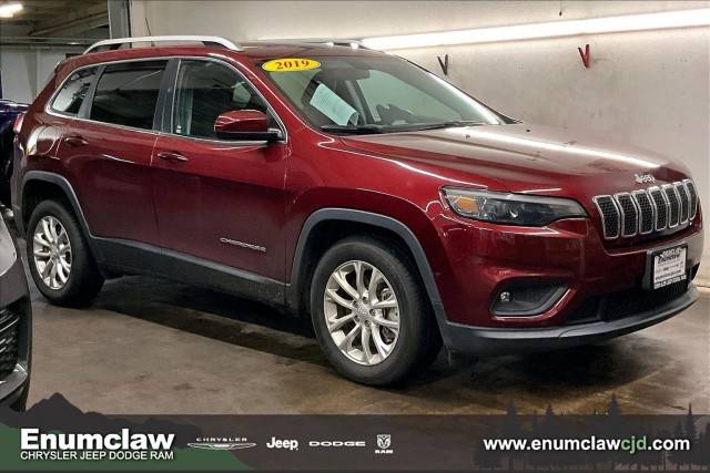 2019 Jeep Cherokee Latitude FWD photo