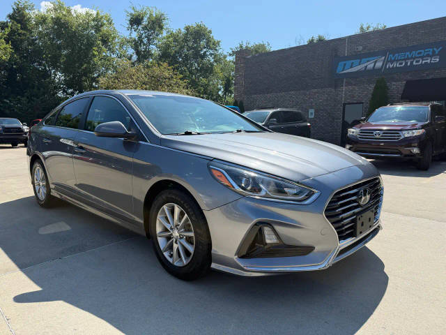 2018 Hyundai Sonata SE FWD photo