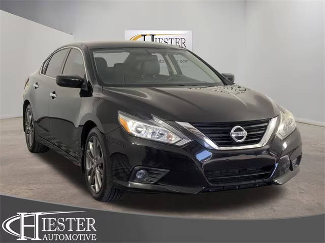2018 Nissan Altima 2.5 SR FWD photo