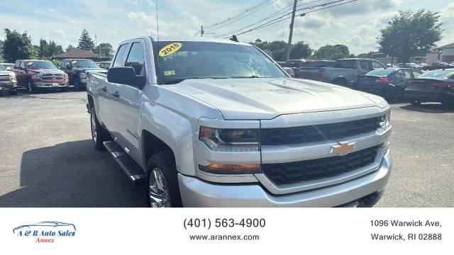 2018 Chevrolet Silverado 1500 Custom 4WD photo