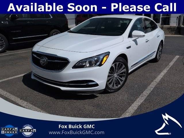 2018 Buick LaCrosse Essence FWD photo