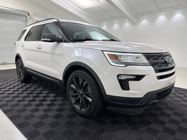 2018 Ford Explorer XLT FWD photo
