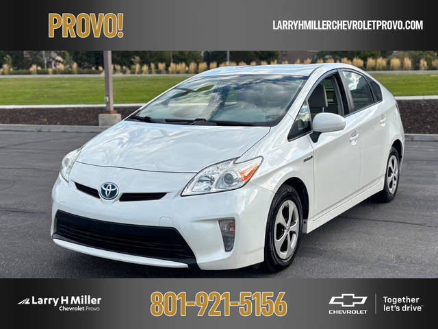 2015 Toyota Prius Two FWD photo