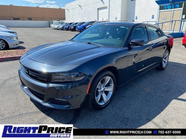 2017 Dodge Charger SXT RWD photo