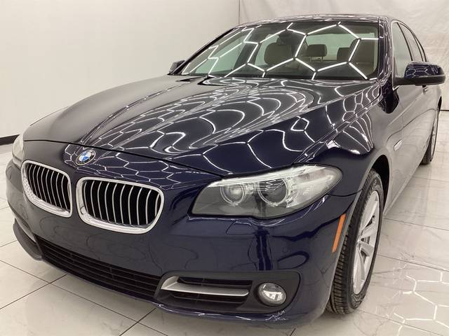 2015 BMW 5 Series 528i xDrive AWD photo