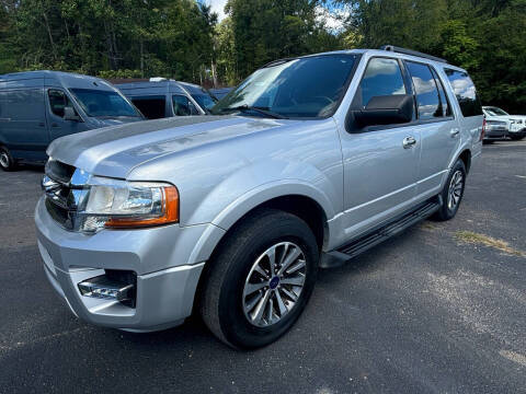 2017 Ford Expedition XLT RWD photo