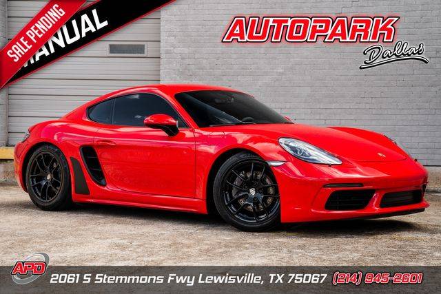 2018 Porsche Cayman  RWD photo