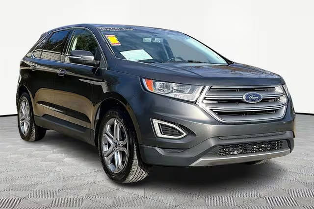 2017 Ford Edge Titanium FWD photo
