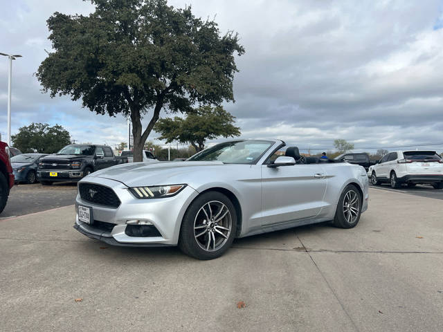 2017 Ford Mustang EcoBoost Premium RWD photo