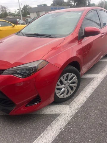 2018 Toyota Corolla LE FWD photo