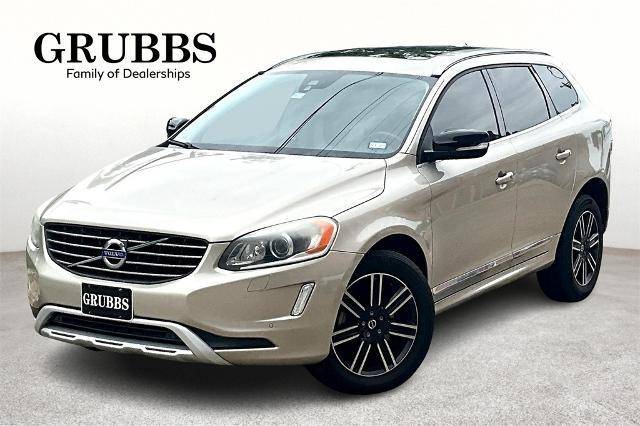 2017 Volvo XC60 Dynamic FWD photo