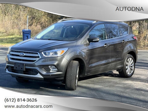 2018 Ford Escape Titanium 4WD photo