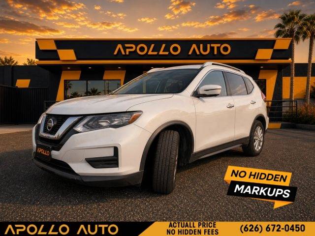 2017 Nissan Rogue SV FWD photo