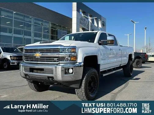 2018 Chevrolet Silverado 3500HD LTZ 4WD photo