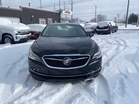 2018 Buick LaCrosse Premium AWD photo