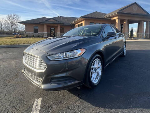 2016 Ford Fusion SE FWD photo