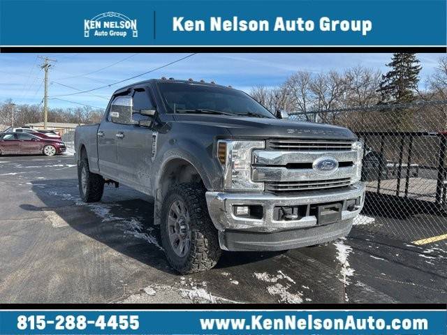 2018 Ford F-250 Super Duty LARIAT 4WD photo