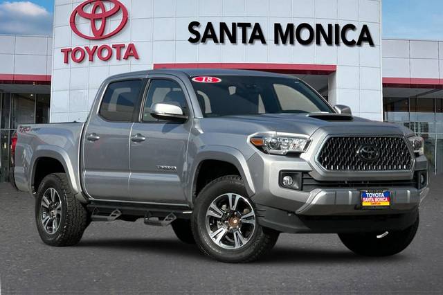 2018 Toyota Tacoma TRD Sport RWD photo