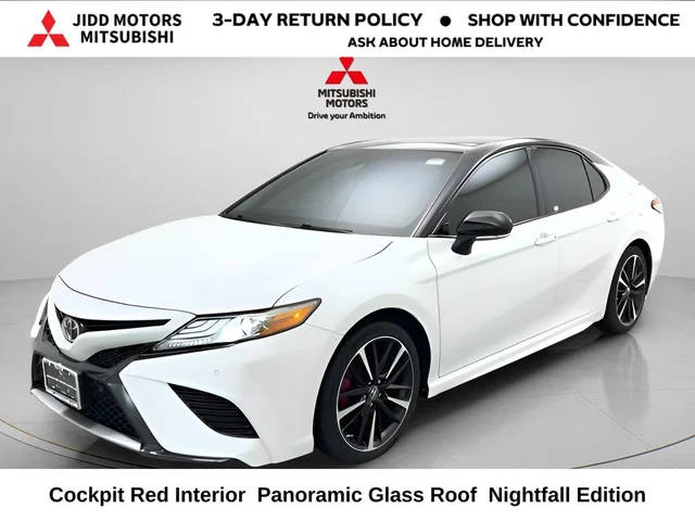 2018 Toyota Camry XSE FWD photo