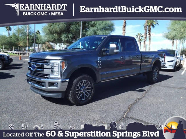 2018 Ford F-350 Super Duty LARIAT 4WD photo