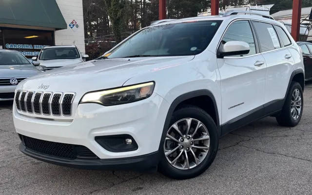 2019 Jeep Cherokee Latitude Plus FWD photo