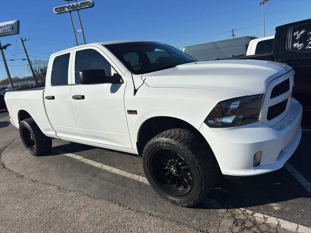 2018 Ram 1500 Express 4WD photo