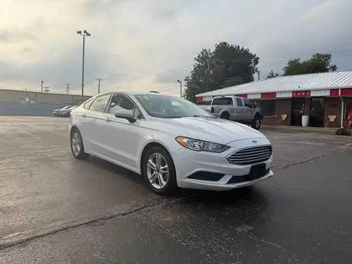 2018 Ford Fusion SE FWD photo