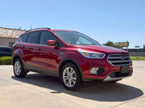 2018 Ford Escape SEL 4WD photo