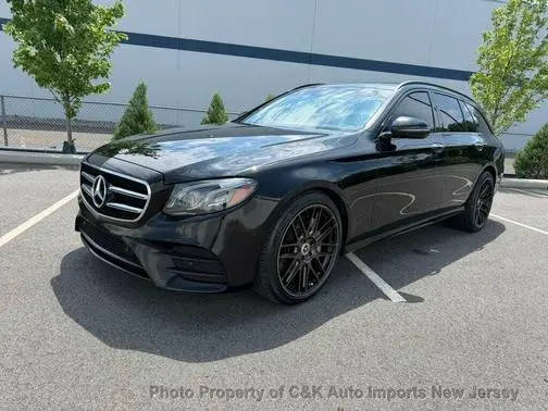 2018 Mercedes-Benz E-Class E 400 AWD photo