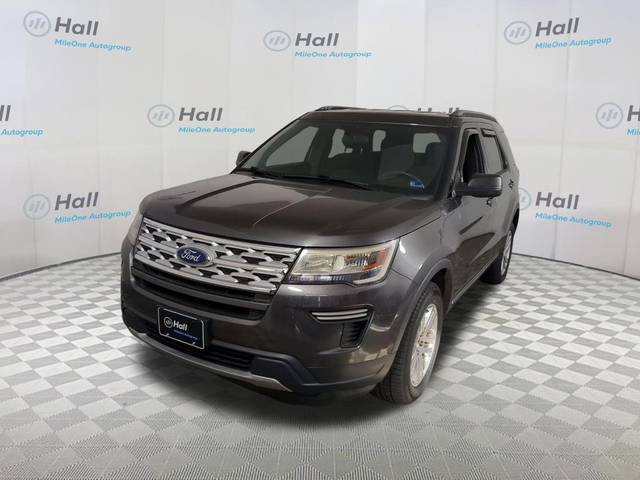 2018 Ford Explorer XLT 4WD photo