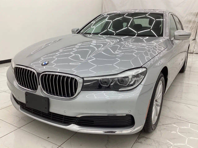 2019 BMW 7 Series 740i xDrive AWD photo
