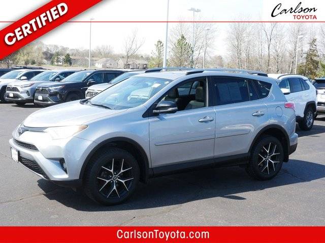 2018 Toyota RAV4 SE AWD photo
