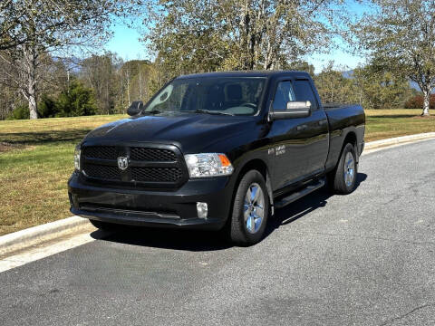 2018 Ram 1500 Express 4WD photo