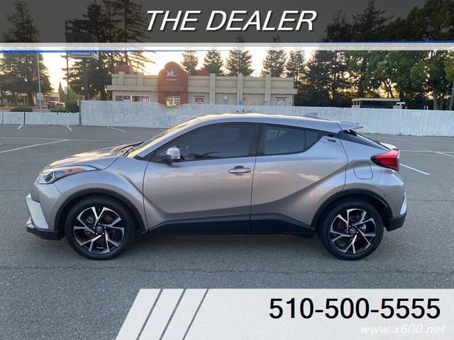 2018 Toyota C-HR XLE FWD photo