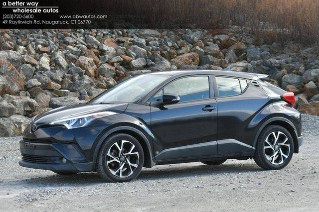 2018 Toyota C-HR XLE Premium FWD photo