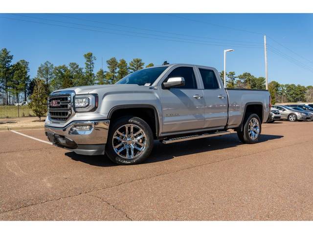 2018 GMC Sierra 1500 SLE 4WD photo