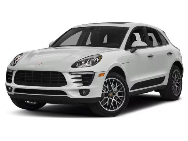 2018 Porsche Macan  AWD photo