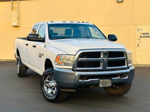 2018 Ram 2500 Tradesman 4WD photo