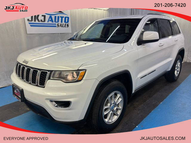 2018 Jeep Grand Cherokee Laredo E 4WD photo