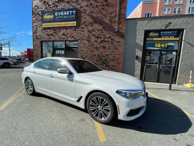 2018 BMW 5 Series 530i xDrive AWD photo