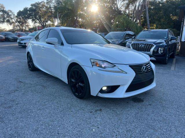 2016 Lexus IS RWD photo