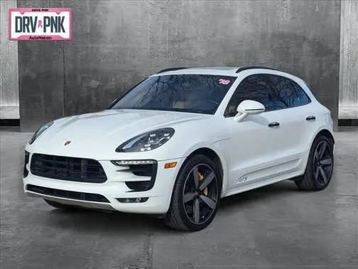 2018 Porsche Macan GTS AWD photo