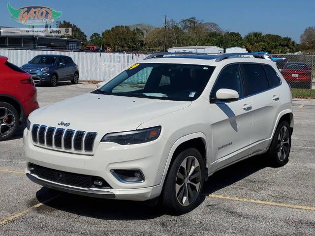 2019 Jeep Cherokee Overland FWD photo