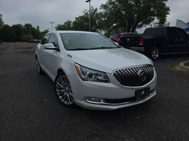 2015 Buick LaCrosse Premium II FWD photo