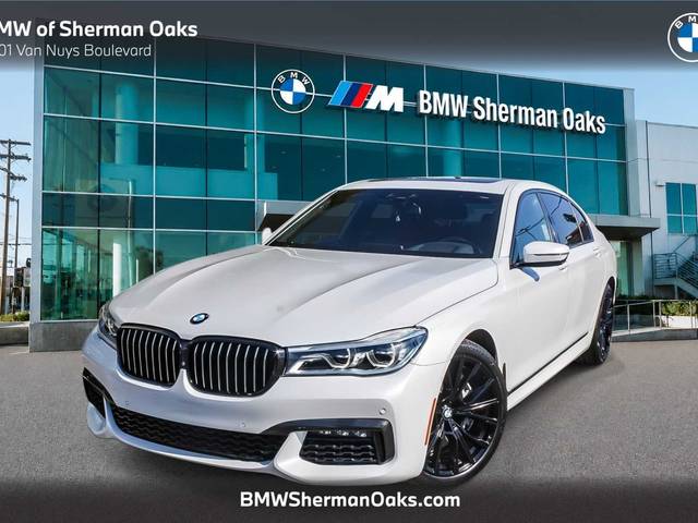2019 BMW 7 Series 750i RWD photo
