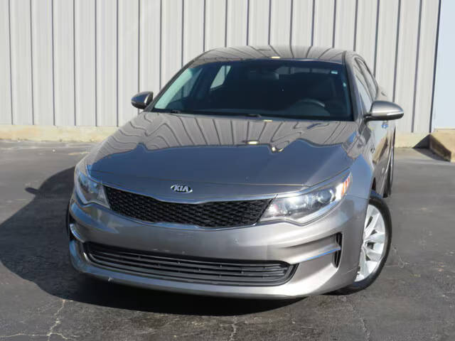 2018 Kia Optima LX FWD photo