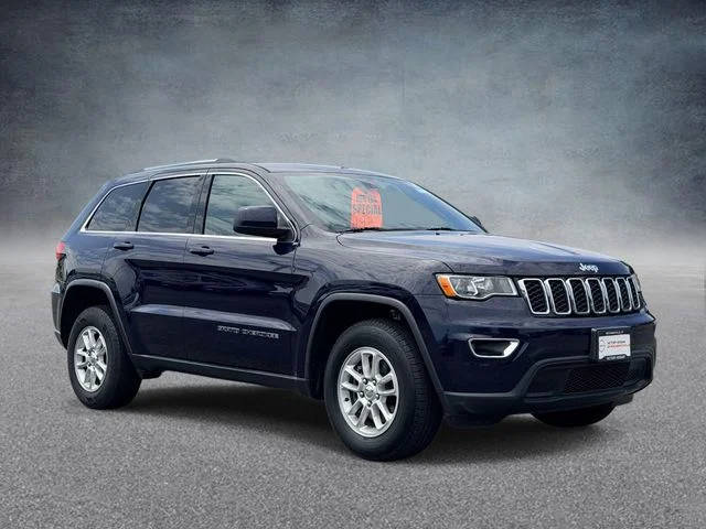 2018 Jeep Grand Cherokee Laredo E 4WD photo