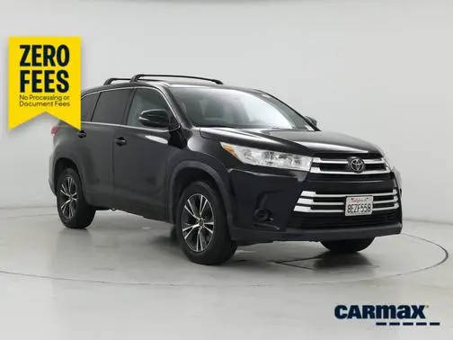 2018 Toyota Highlander LE FWD photo
