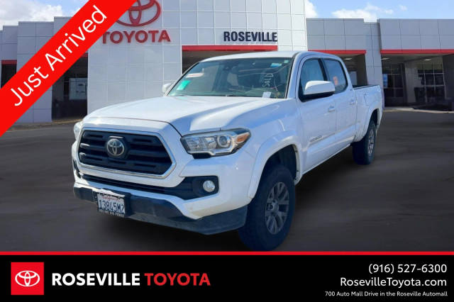 2018 Toyota Tacoma SR5 4WD photo